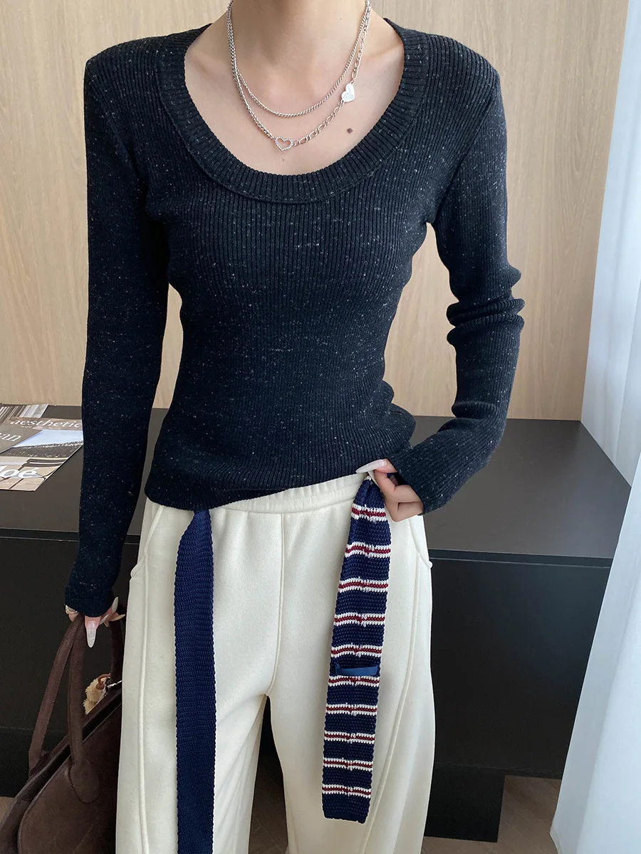 Temperamento francês feminino, gola redonda, cores misturadas, pontos coloridos, ajuste fino, suéter de malha emagrecedor