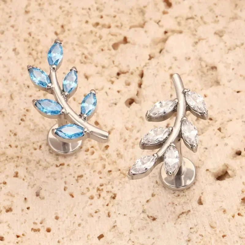1Pc G23 Titanium Cartilage Earrings Lip Labret Stud Leaf Zircon Helix flower Cz Ear Tragus Piercing with Inner Threaded Jewelry