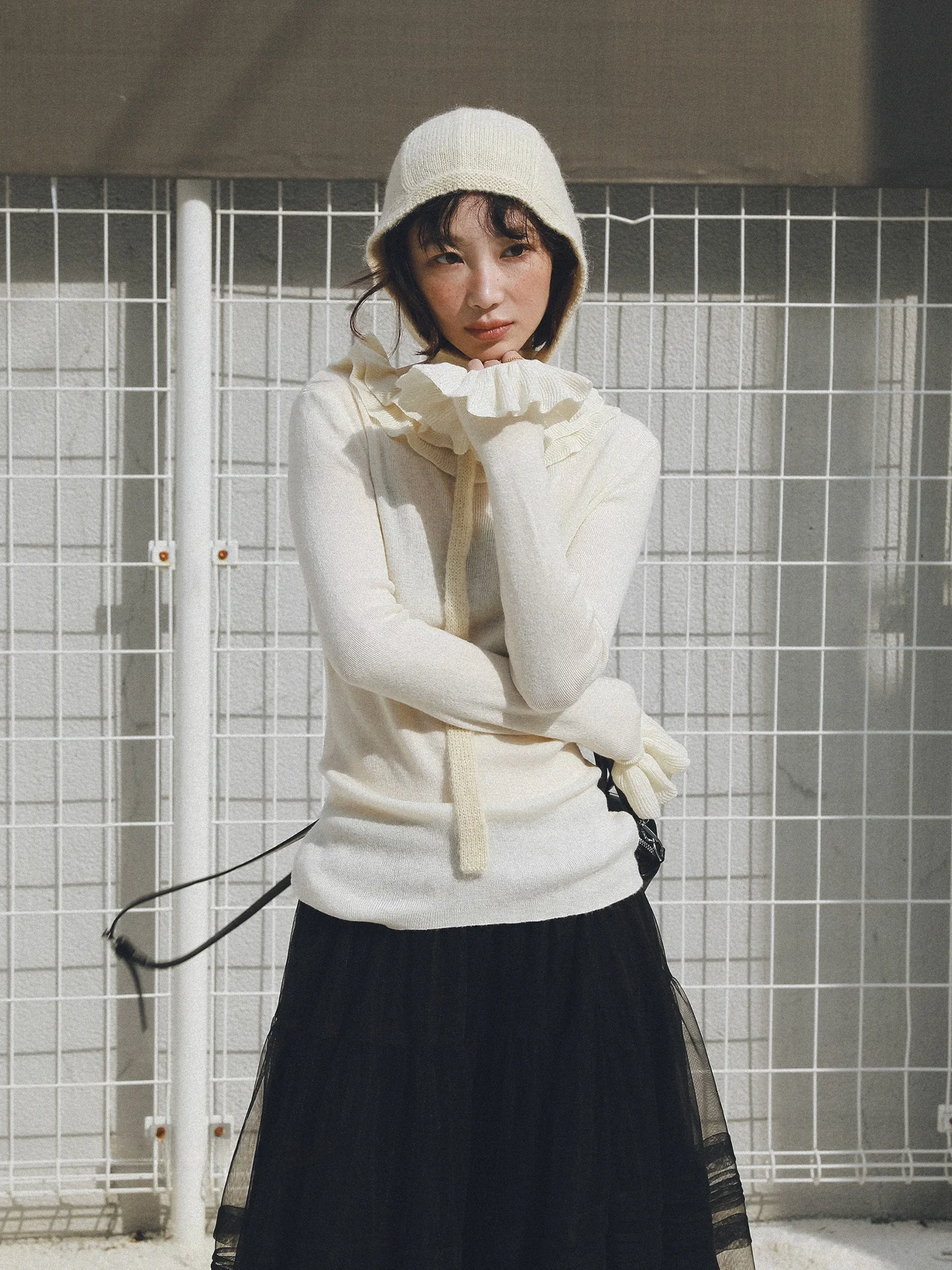 

Soft Sle Woolen Sweater Double Layer Earlet Lace Trim Warm Mouton Knitted Base irt Slim Fit Inner Wear Knitted Top