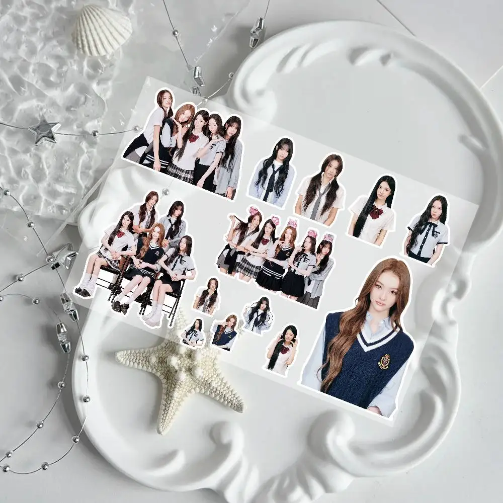 ملصقات Kpop MEOVV لجرافيتي لوح التزلج والكمبيوتر المحمول وزجاجة المياه لعبة الدراجة النارية للأطفال وإكسسوارات الديكور