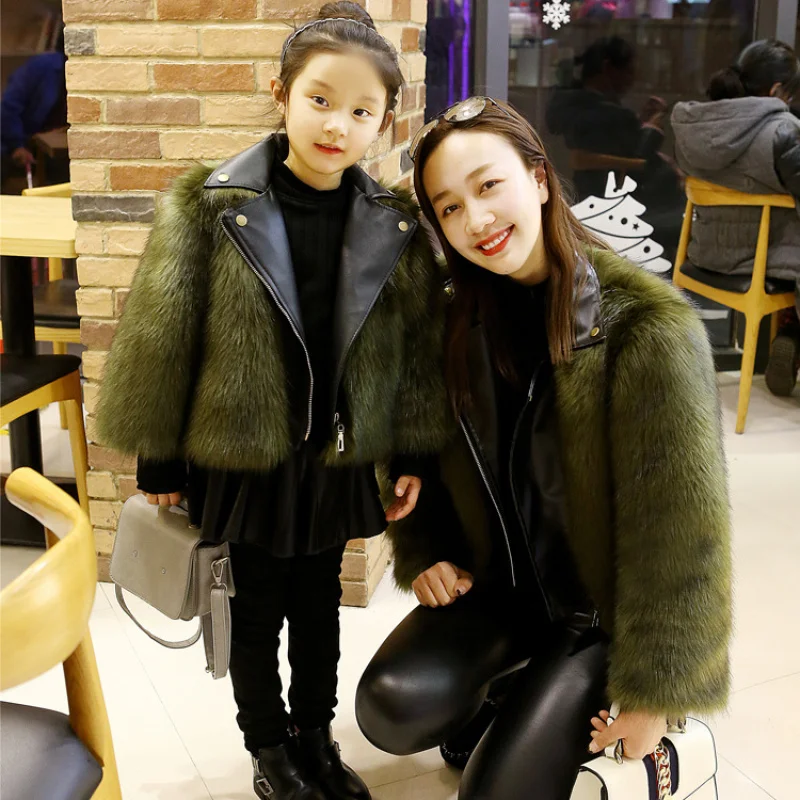 

Adult Kids Faux Fur Jacket Coat for Family Matching Clothes Outfits Mother Daughter Son Warm Pu Splicing Locomotive Tops Outwear