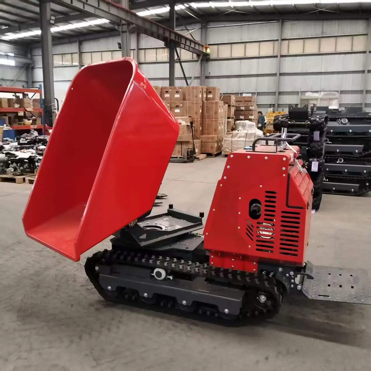 China New Dumper Truck Mobile Rubber Crawler Farm Garden Rotating Dumper Truck 1200Kg Municipal Self Loading Dumper Truck