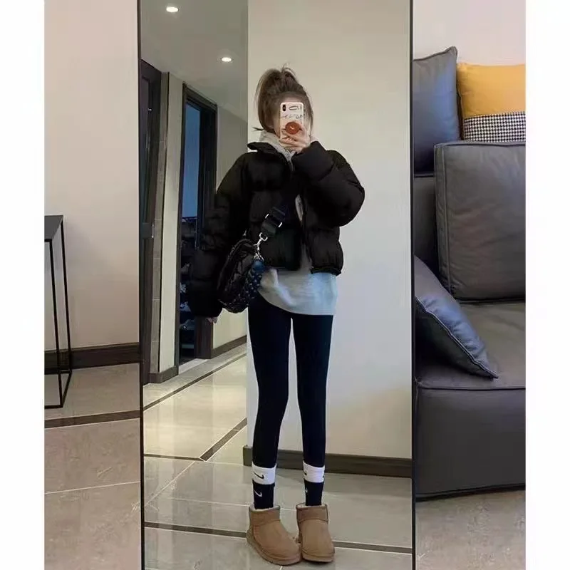 2025 neue High-End-Daunenjacke für Damen, kurze und dicke europäische Version, Winterjacke mit weißer Entendaunen