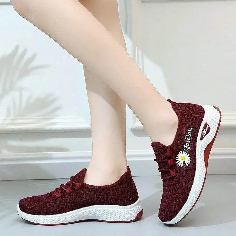 Women's Shoes Autumn New Old Beijing Cloth Shoes Small Daisies Women's Casual Sports  Walking Shoes