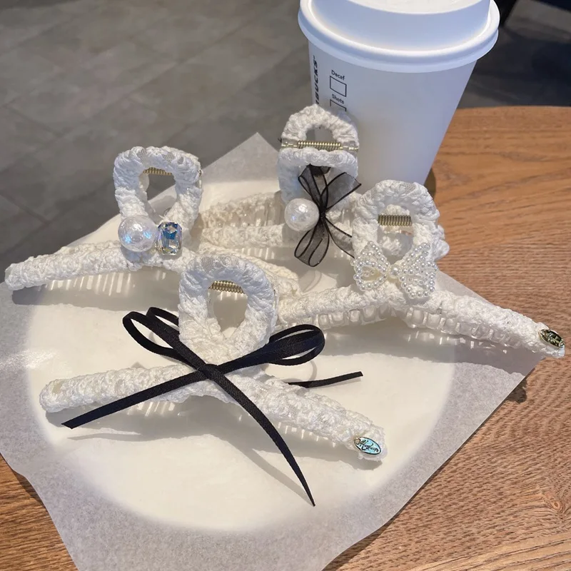 

1 Pcs Women's Hair Claw French Lace Pearl Bow Fashionable Versatile Sweet Cute Hair Grabs High-quality Hair Accessories For Girl