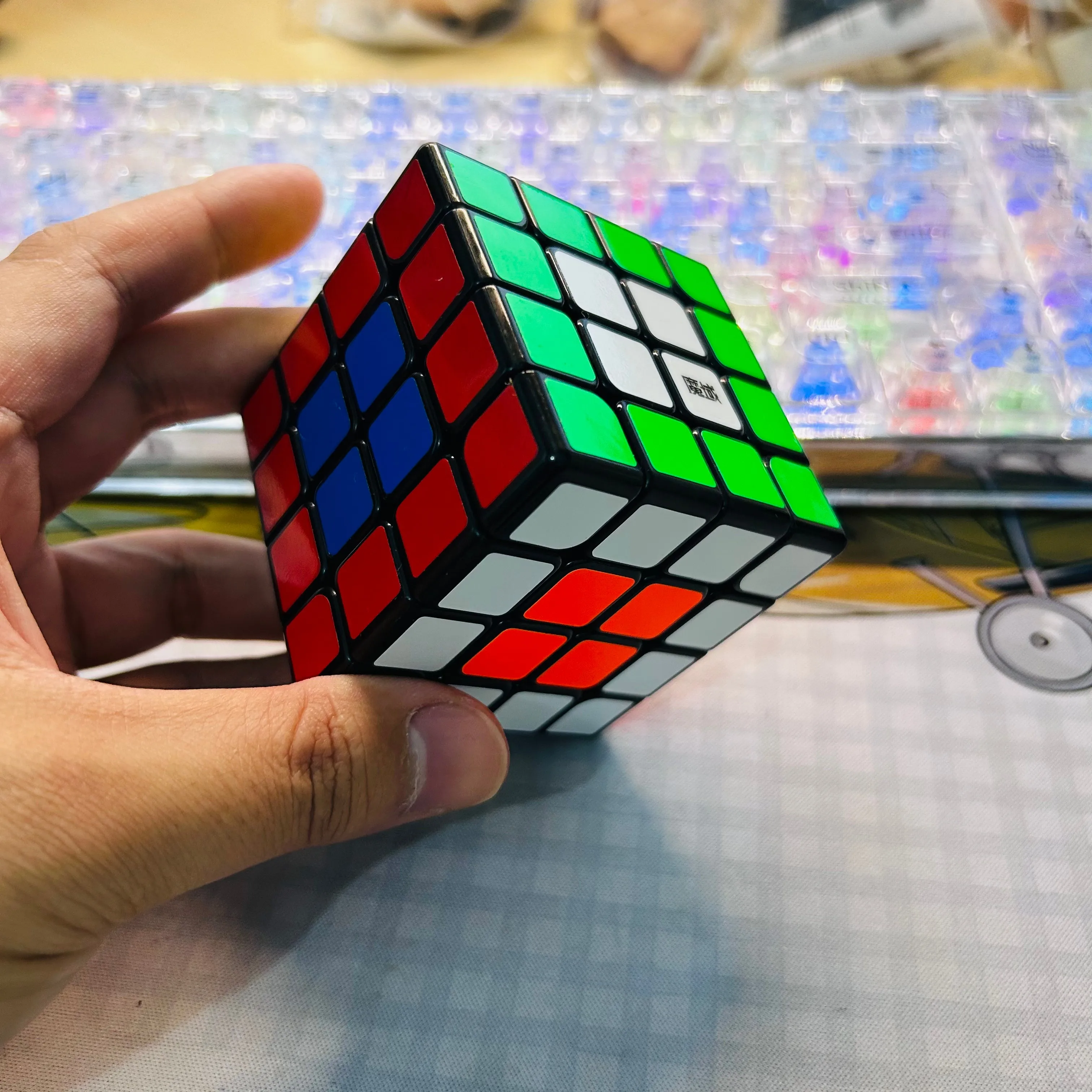 MoYu AoSu GTS 4x4x4 Magnetic Magic Speed Cube GTS 4x4 Puzzle Cubo Magico Competition Cubes Toys for Kids