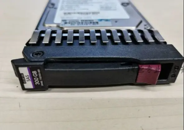 

For C8S61A 730705-001 300G 15K SAS 2.5 server hard disk