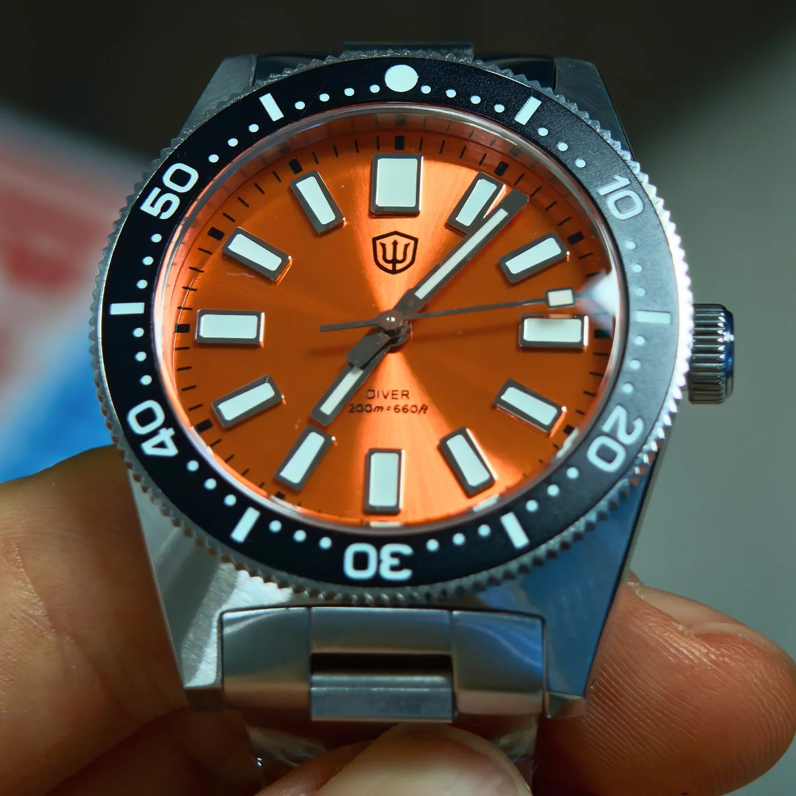 Watchdives WD1965 V2 Quartz Watch Orange Vh31 Movement Bgw9 Luminous Business Watch 20Bar Waterproof Sapphire Wristwatch Gift