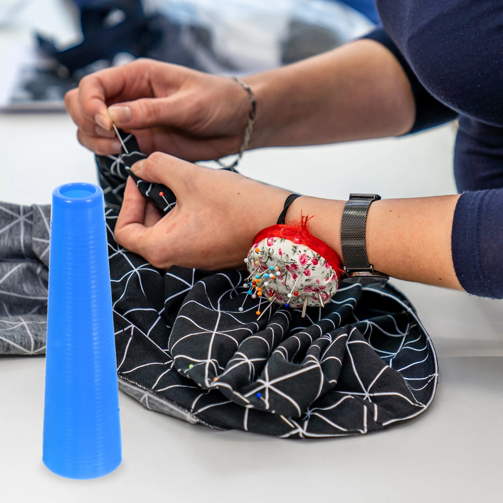 

10pcs Plastic Yarn Bobbins Precision Winding Tubes High Speed Textile Machine Accessories Space Saving Thread Holders For