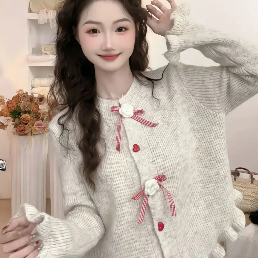 Gaganight Women Korean Style O neck Clothing 2024 Autumn Winter Korean Version Wooden Ear Internet Celebrity Bow Knitted Sweater