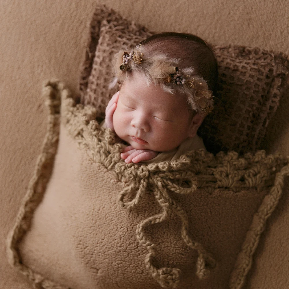 Newborn Photography Props Baby Photo Soft Background Blanket With Pocket Hat + Pillow Accessories Brown Theme Feather Headdress