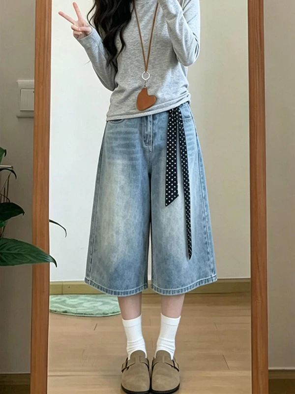 

High Waist Wide Leg Vintage Denim Shorts Casual Straight Cut Women's Summer Jeans Loose Fit Trousers for Young Ladies
