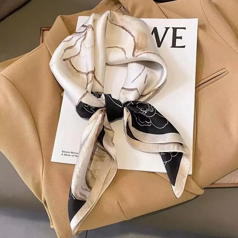 

Luxury Women's Vintage Versatile Thin Satin Scarf Floral Print Hairband Spring Autumn Small Square Scarf for Tying Hair And Bags