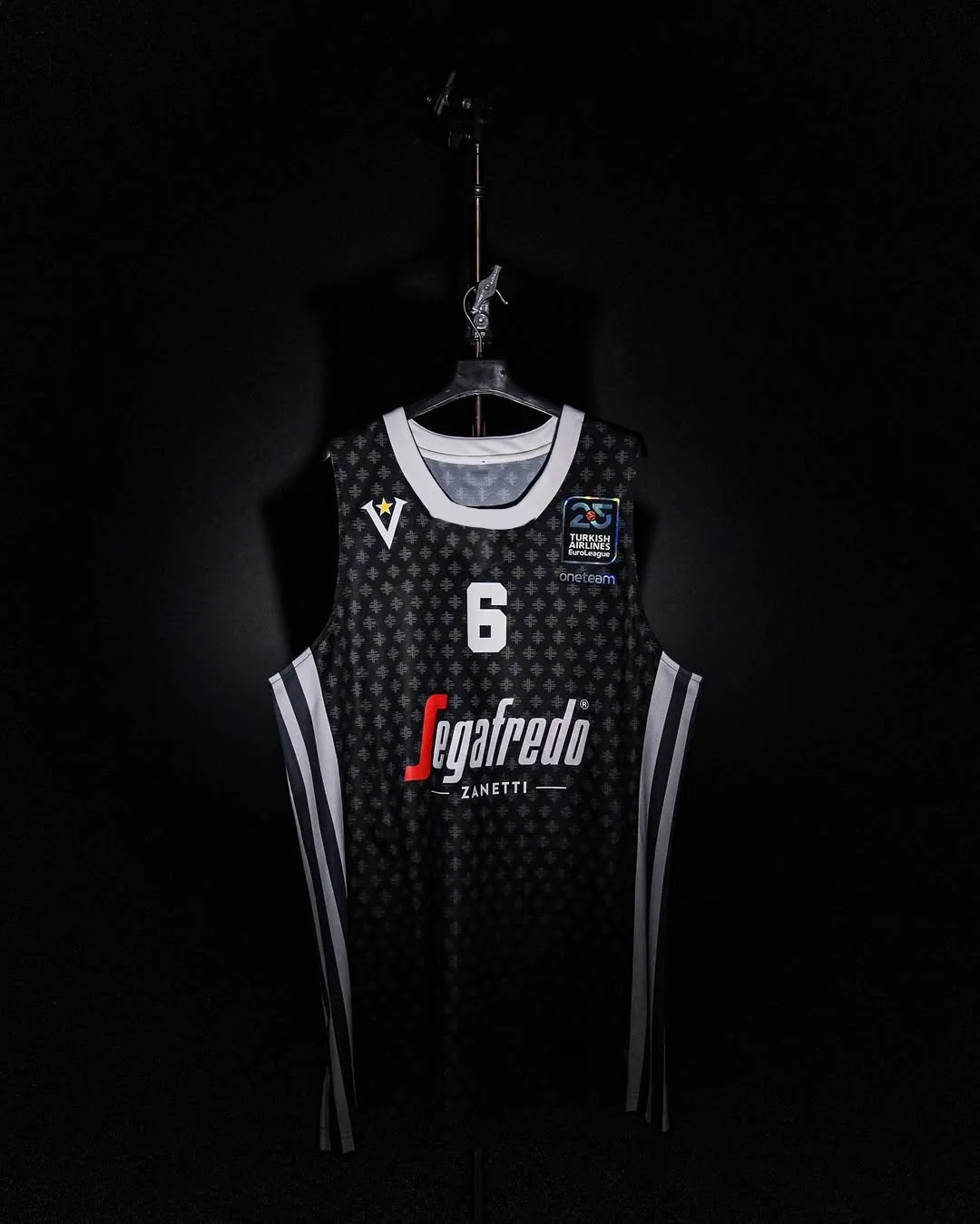 

Итальянские летние новые поступления 2025, креативные жилеты унисекс, модные жилеты в уличном стиле Болоньи с буквенным принтом в стиле ретро для пар