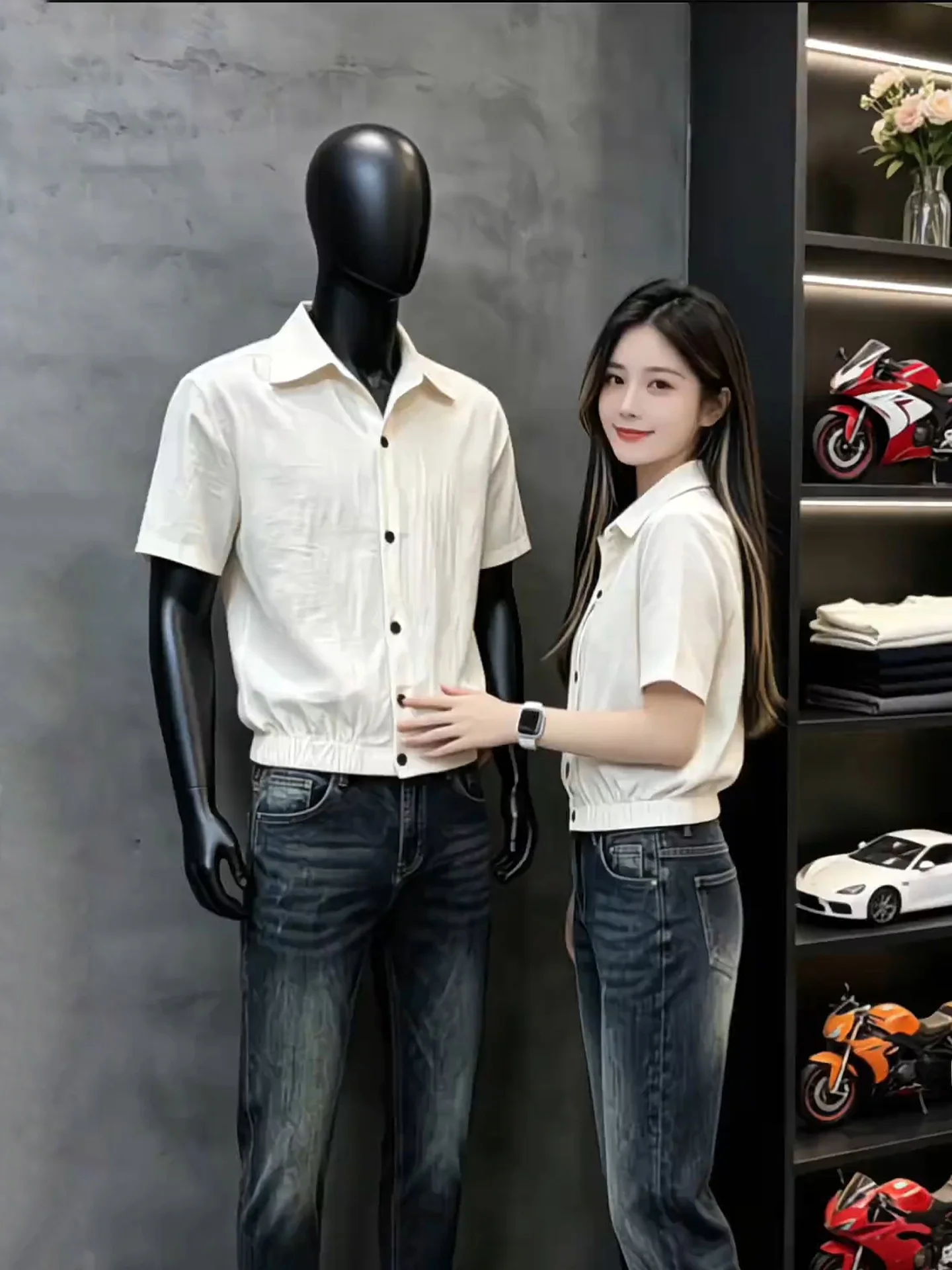 

Light Beige Loose Fit Men's Short Sleeve Ice Silk Linen Shirt Waist Cinching Summer Casual Style Anti-Wrinkle Youth Fashion