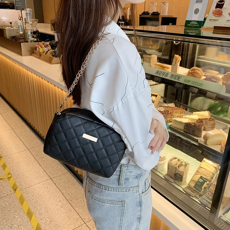 

Ladies Chain Shoulder Messenger Bag Simple Solid Color Pu Leather Lingge Crossbody Bags for Women Female Phone Bag