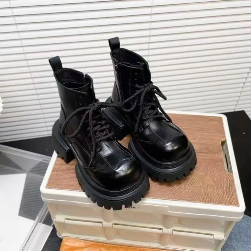 

2026 New Thick Soled Black High Top Boots Brown Women's Motorcycle Boots Autumn and Winter Girl Shoes