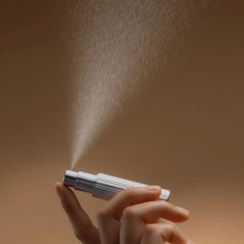 Bottiglie per dispenser spray per profumo con riempimento inferiore da 5 ml Bottiglia per contenitore per liquidi portatile da viaggio Atomizzatore spray riutilizzabile cosmetico