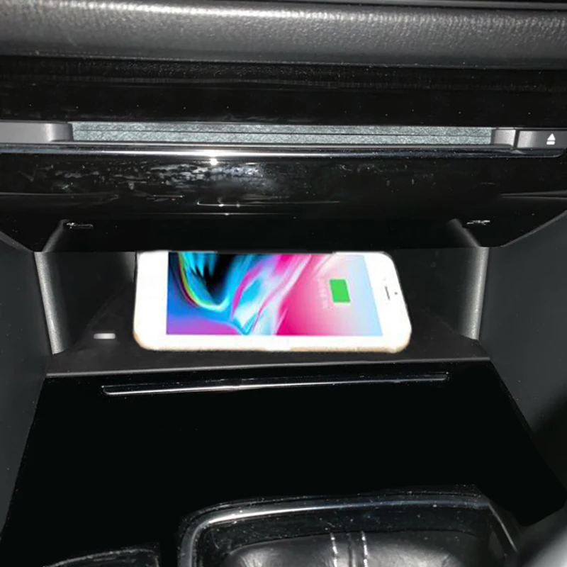 

For Mazda 6 Atanza 2020 2021 2022 15W Car wireless phone charger fast charger charging mount holder