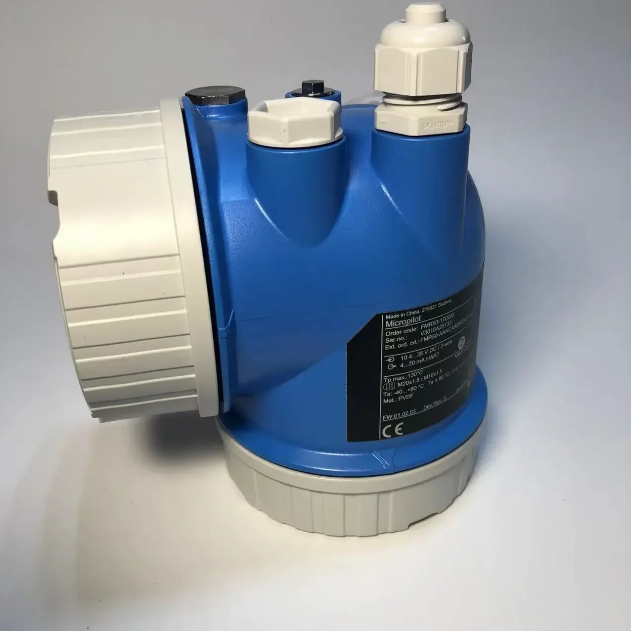 مبدأ قياس مستوى رادار الموجة الموجهة E+H Levelflex FMP55: قياس المستوى المستمر لرادار الموجة الموجهة