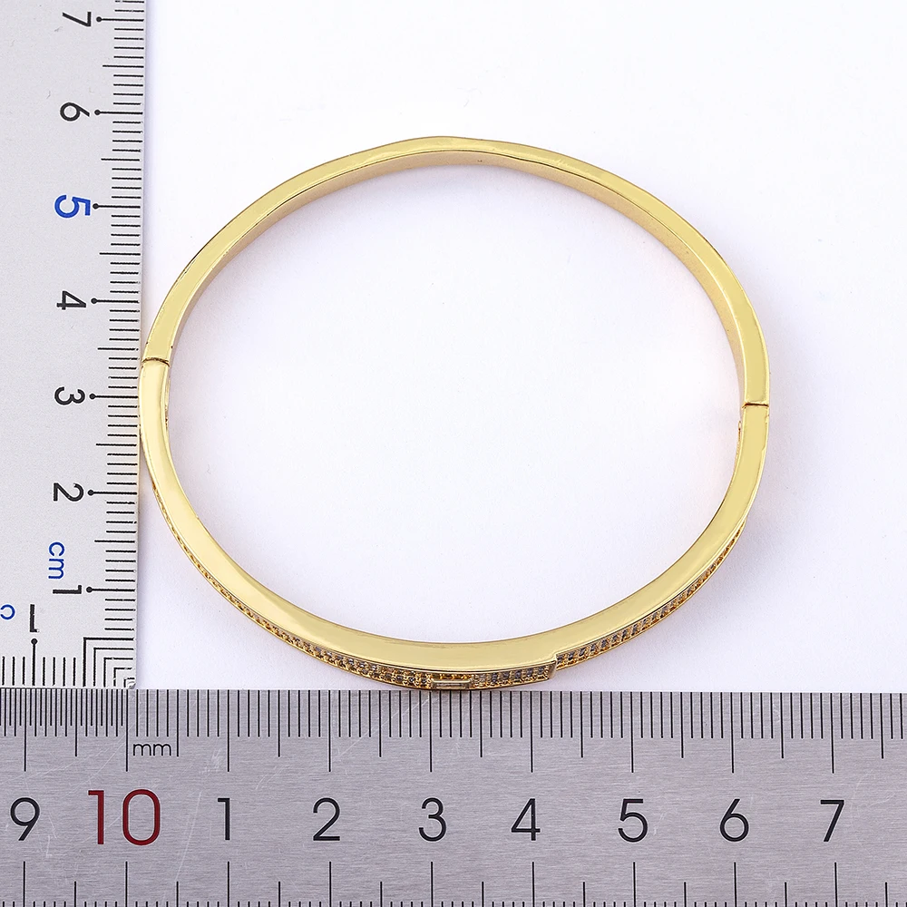 Nidin New Fashion Pave Shiny Crystal Zircon Charm Bangle Dla kobiet Kobieta Zaręczyny Ślub Impreza Biżuteria Akcesoria Prezent — zdjęcie 3