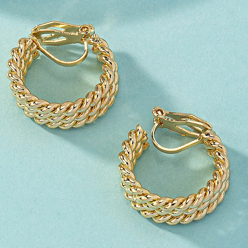 Wholesale Gold Plated Retro Roudnd Clip on Earrings for Women Elegant High-end Female Half Circle Hoop Ear Cuff Earrings