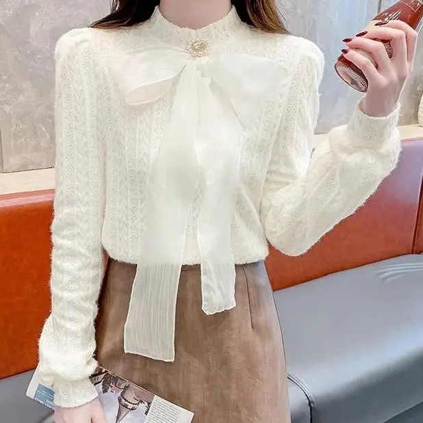 

Winter Thiened Fce Lined Brued Lace irt Women's Autumn Winter New Sle Knot Base irt Versatile Top Commute TT739