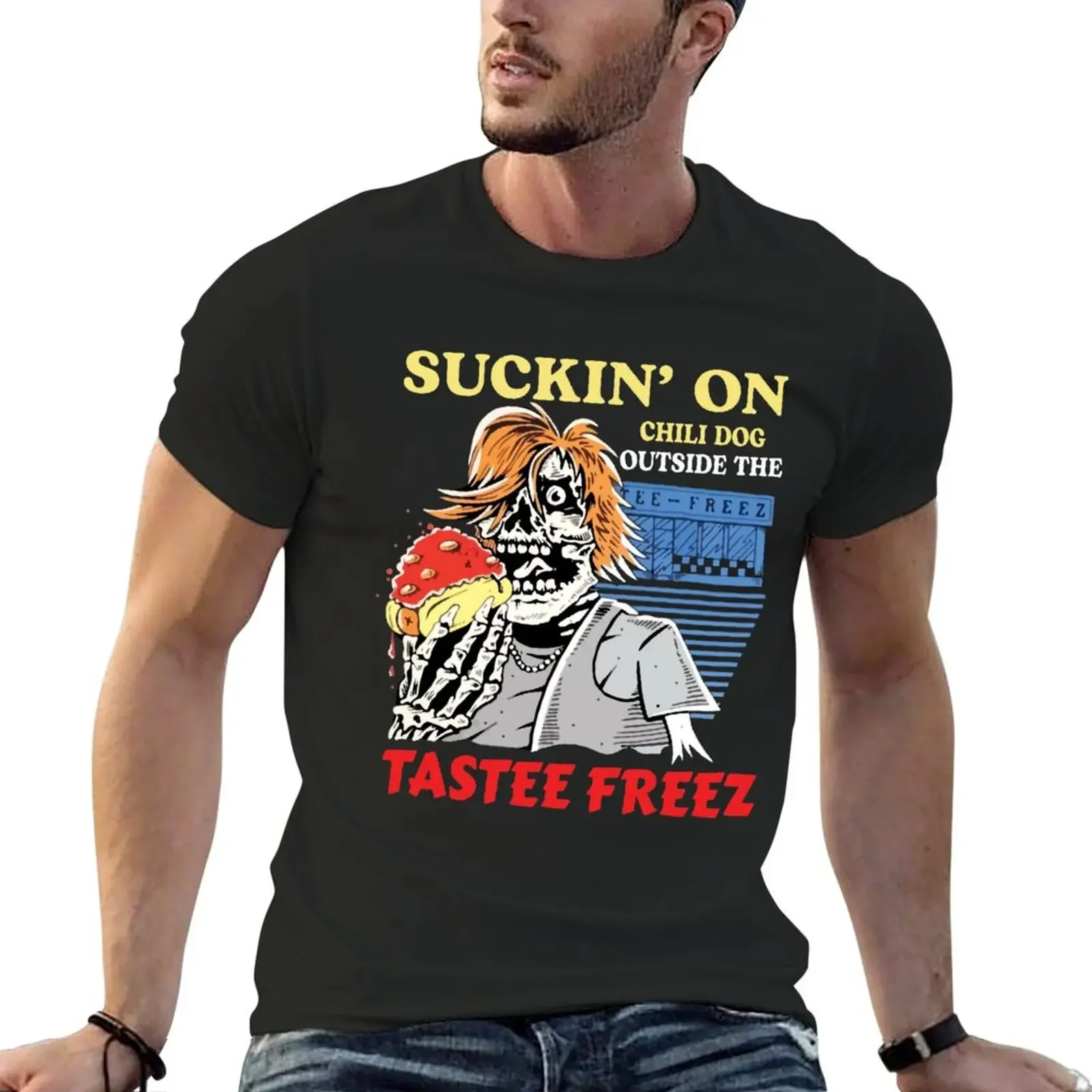 Suckin’ on chili dog outside the tastee freez T-Shirt tees graphic t shirt vintage t shirts men