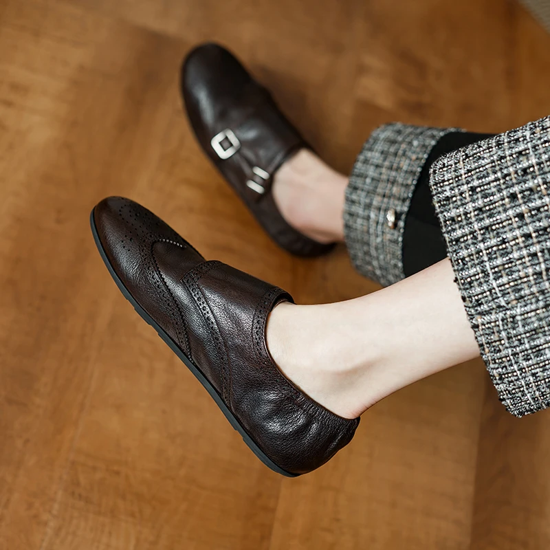 الرجعية المتسكعون النساء حقيقية جلد البقر مشبك الديكور جولة تو الشقق الانزلاق على أحذية السيدات اليدوية