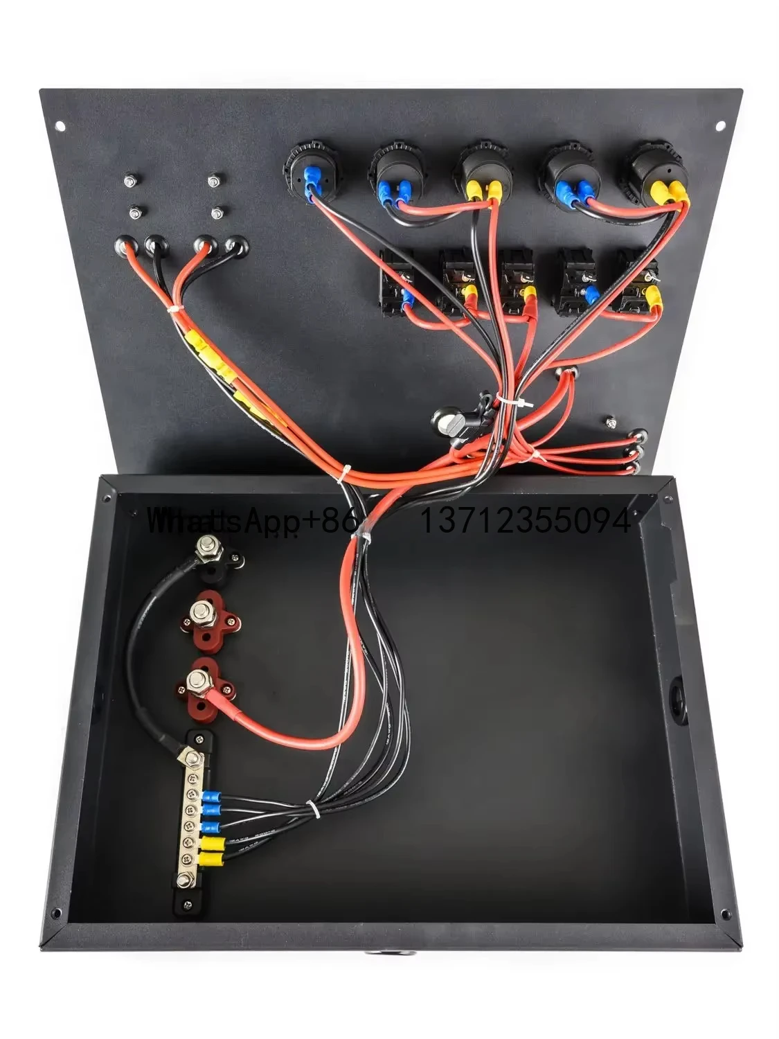 Power Outlet Box Electrical System Power Control Box 12V Control Box  With  Switch &Socket &Circuit Breakers For Auto