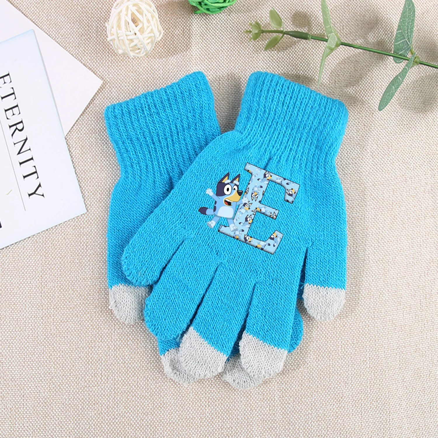 Blueys Gebreide Handschoenen Kinderen Letter A-Z Tastbaar Scherm Handschoen Leuke Cartoon Anime Winter Warme Kleding Accessoires Kinderen Cadeau