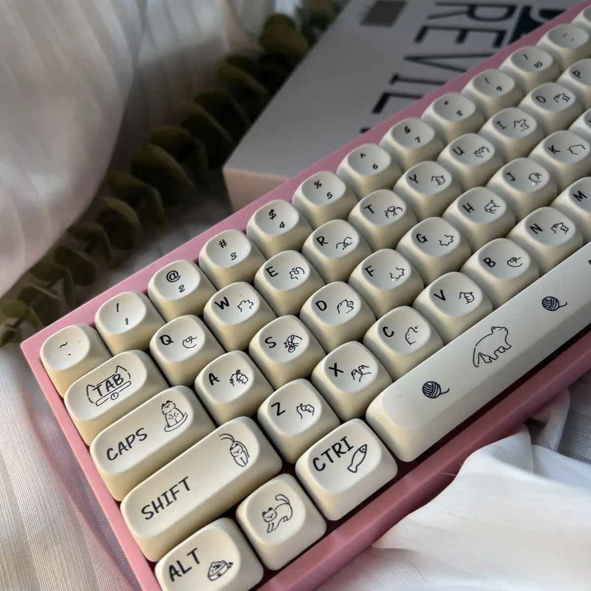 

Original Milk Ball Keycap MOA Keycap PBT Sublimation 61/64/68/84/87/98/100/104
