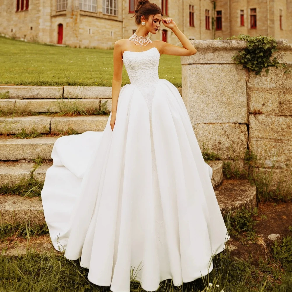 Abito da Sposa Elegante Person - Embroidery Online Design recensione e prezzo