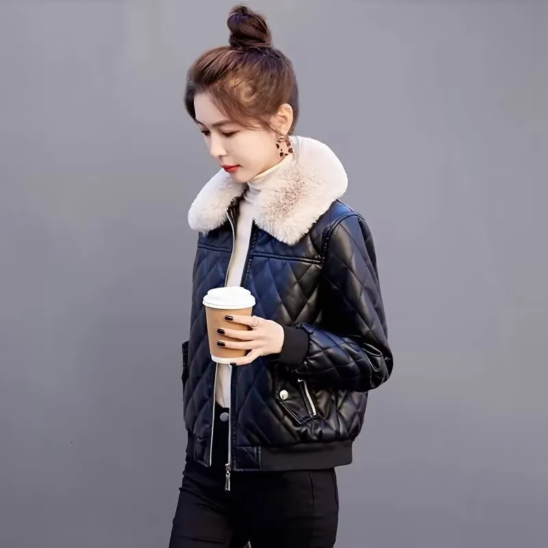 2026 Winter New Small Fragrant Style Short Feather Cotton Fleece Cotton Coat for Women Fox Hair Small and Thin Cotton Jacket