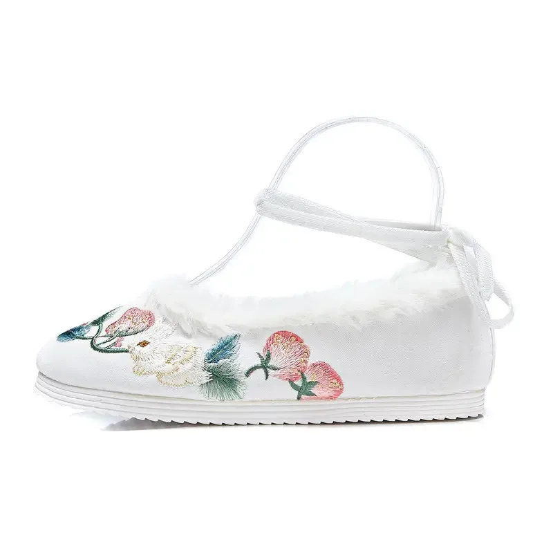 Hanfu الأحذية التقليدية النساء الصينية شقة التطريز الأحذية خمر الأحذية تأثيري سميكة الدافئة Hanfu أحذية حجم كبير 41 هدية النساء