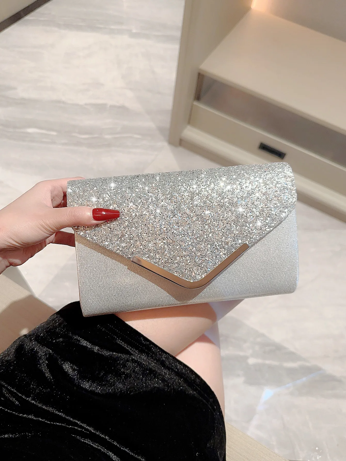 Women fashion Silver Shiny Flap Evening Bag Banquet Bag Evening Bag Party Bag Prom Bag Chain Bag Wedding Bag