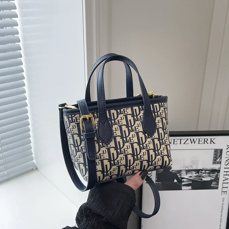 

Современная сумка через плечо, новая модель 2025 года, элегантный дизайн, для путешествий, работы, для женщин, на одно плечо, прочная, практичная