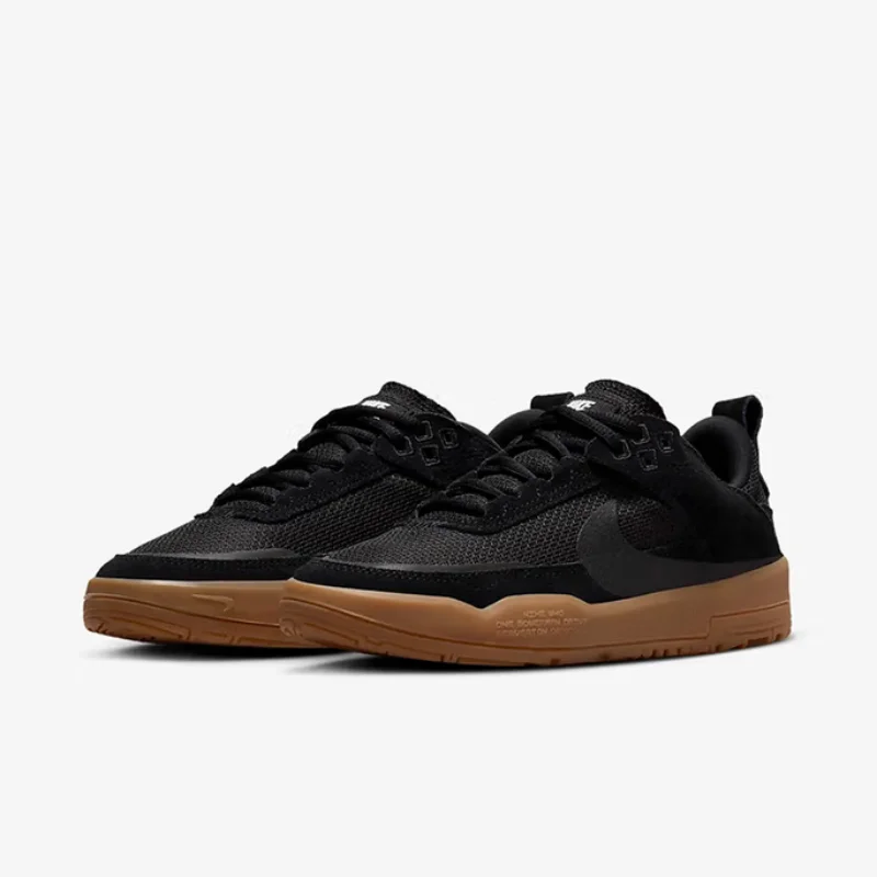 

Nike's New Sb Series Lightweight and Comfortable Outdoor Women's Skate Shoes, Durable and Wear-Resistant for Daily Wear, Low-Top White Shoes, Fashionable and Versatile Black Commuting Flat Shoes, a Must-Have for Women Fn4210-001