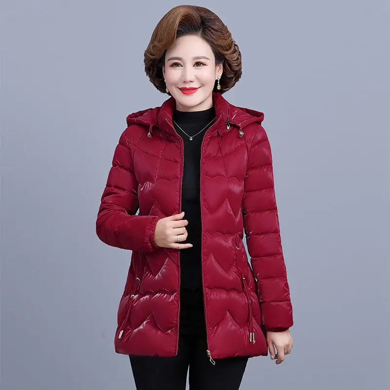 Mãe de meia-idade jaqueta de inverno parkas mulheres 2025 nova jaqueta de algodão brilhante com capuz parka quente casual outwear feminino topos