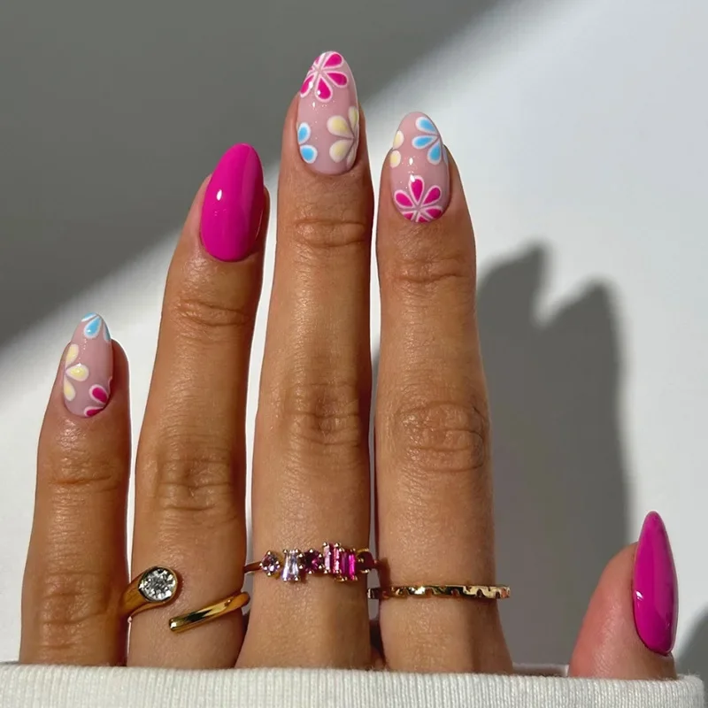 

French Press on Fake Nails with Flowers Designs Summer Blue Short Almond False Nails Wearable French Full Cover Press on Nails