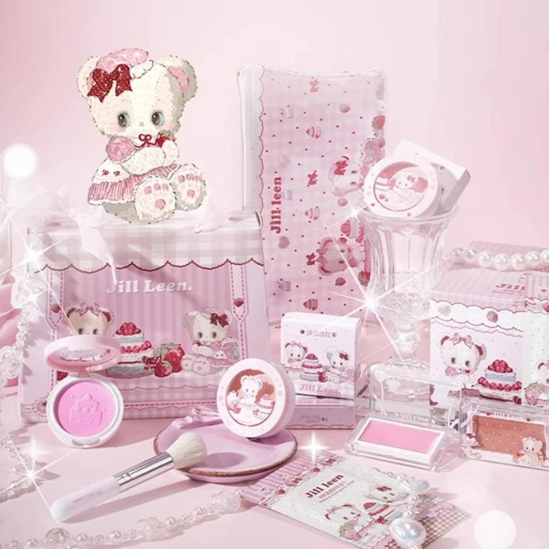 

JILLLEEN Strawberry Bear Monochrome Soft Fog Blusher Highlights Matt Brighten Expands Color Cheek Makeup