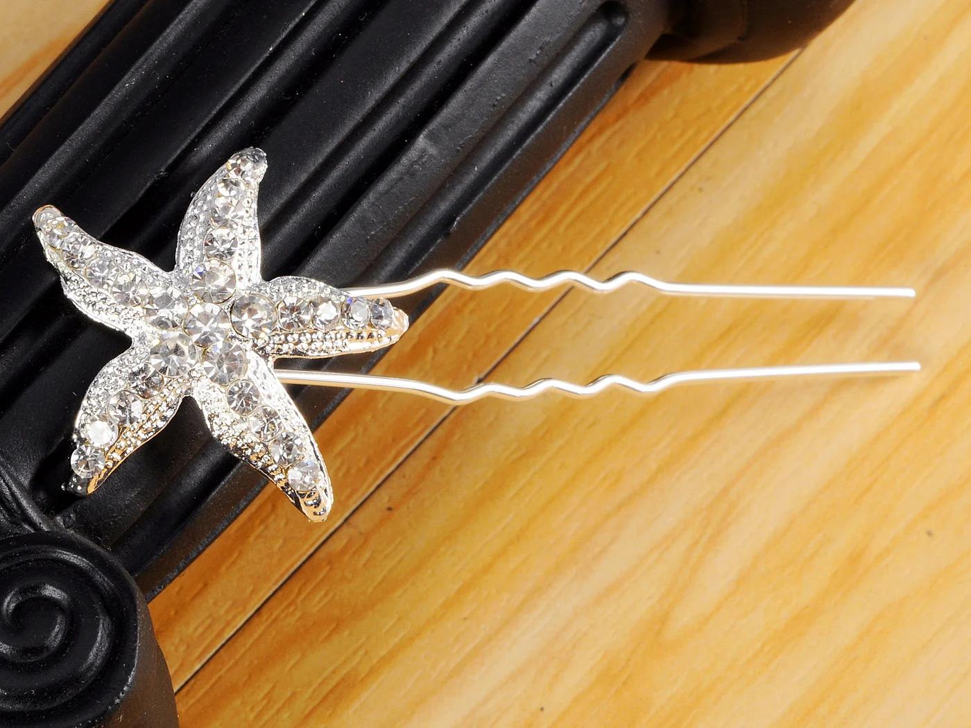 Contemporary Inspired Silver Metal Tone Carved Five Legged Star Fish Single Hair Pin