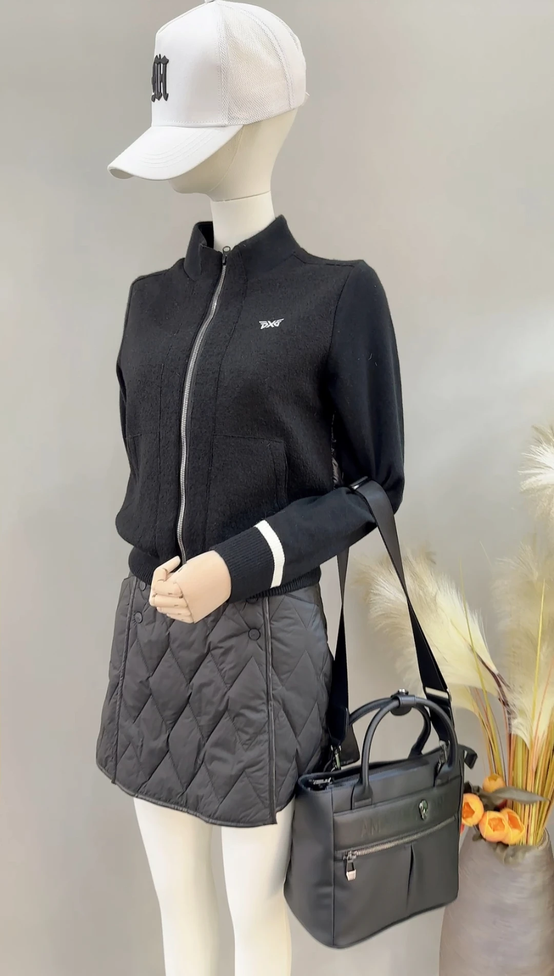 

Trending New Arrival Women's Knit Patchwork Black Down Jacket