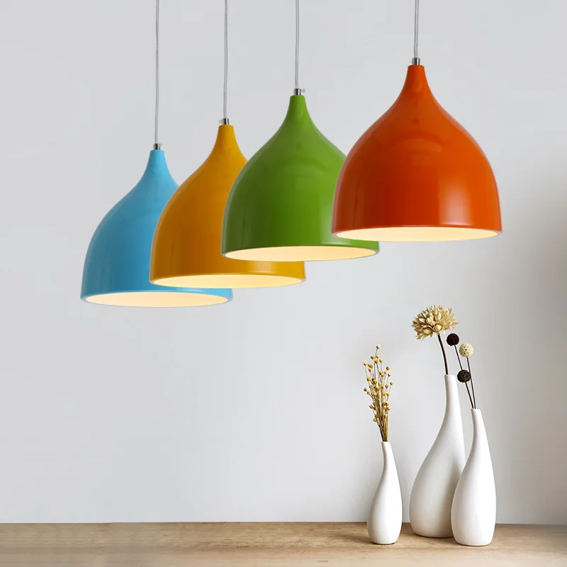 Simple and modern single head dining table light, fashionable aisle, living room bar counter, candy colored pendant light