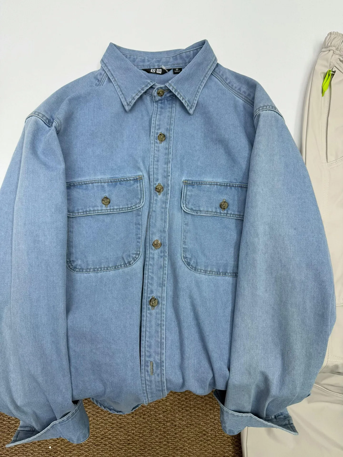 

Blue Vintage Waed Denim irt Men's Spring Trend Inner Layering irt High-End Feel Water Waed oulder Jaet