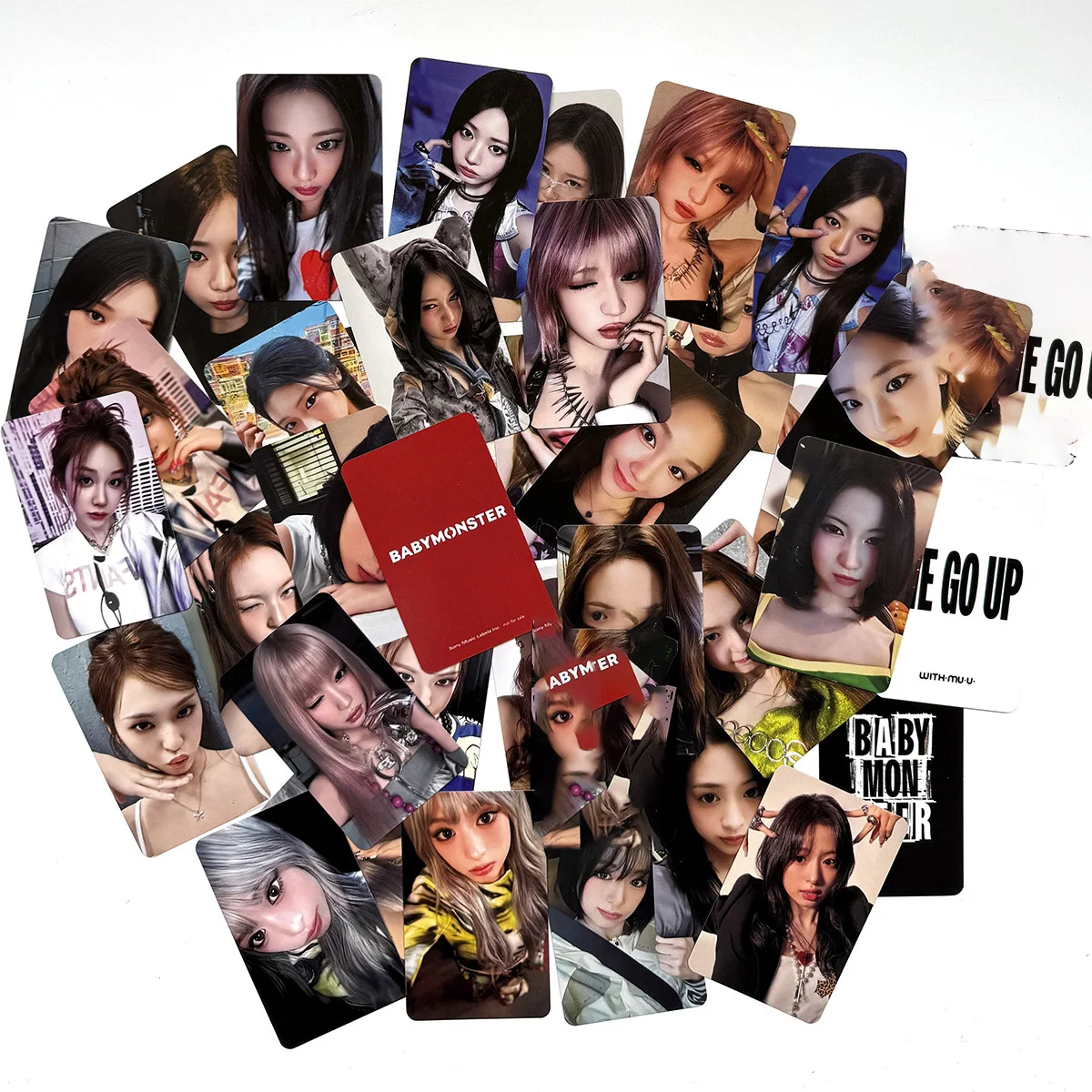 ألبوم Kpop BABYMONSTER الثاني الصغير WE GO UP بطاقة مزدوجة الجانبين مطبوعة بطاقة LOMO على الطراز الكوري بطاقة LOMO مجموعة المعجبين هدية