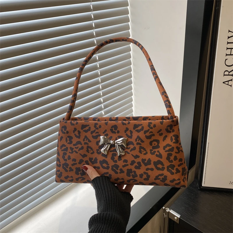 

Casual Fashion PU LEOPARD Hasp Large Capacity Composite Bags 2025 New Simple Versatile Commute Style Women's Shoulder Bags