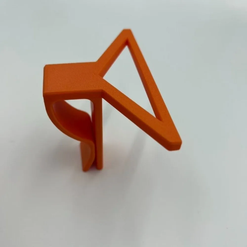 

Clip-on Paint Tin Brush Wipe Universal Clamp-Style Paint Scraping Tool Drip-Proof Plastic Paint Can Brush Cleaner