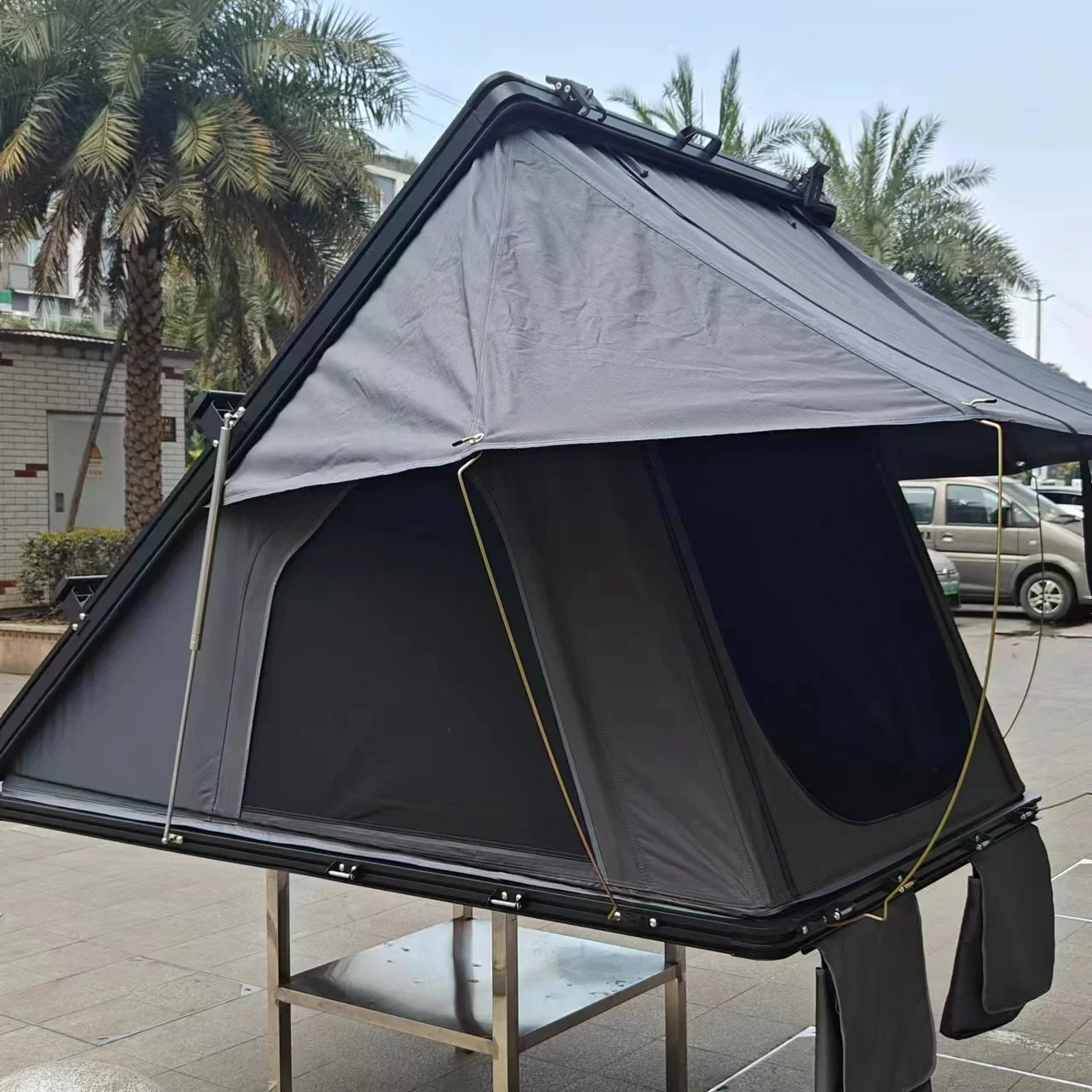 3-4 People Camping Aluminum Roof Tent Triangle Car Roof Tent Flip Black Gray Hard Shell Roof Tent