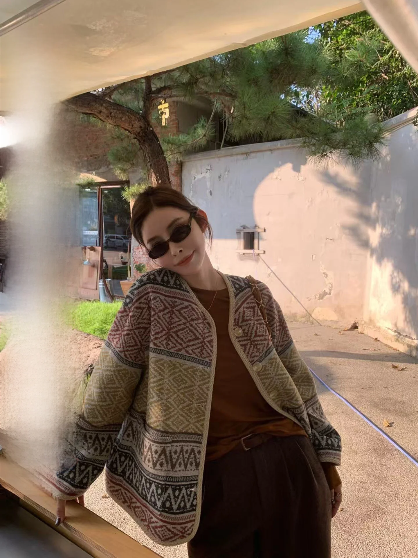 

Женское шерстяное пальто в стиле ретро с модным цветочным узором, круглым вырезом, на пуговицах, длинное, свободного кроя, верхняя одежда